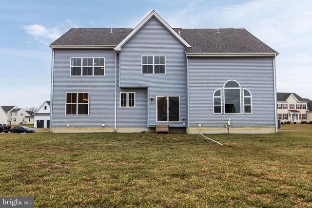 525 CROWN FOREST LN, Felton, DE 19943