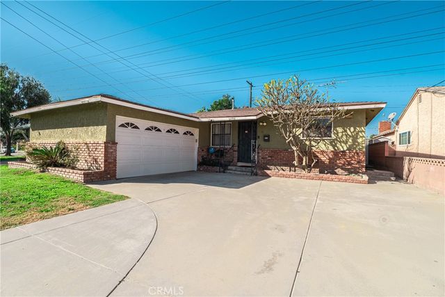 15705 Hayter Ave, Paramount, CA 90723