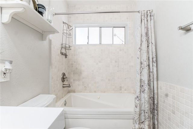 15705 Hayter Ave, Paramount, CA 90723