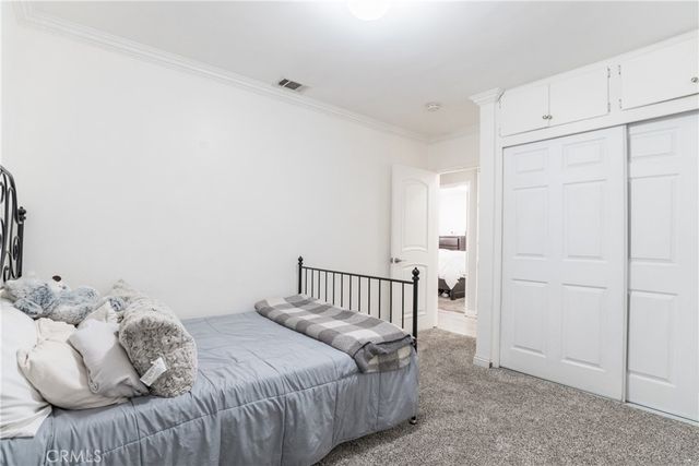 15705 Hayter Ave, Paramount, CA 90723