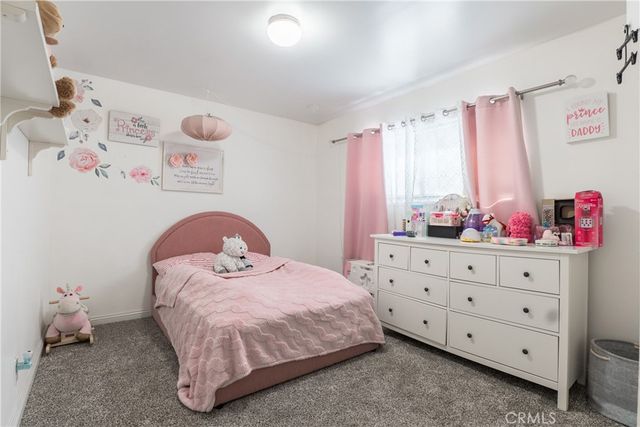 15705 Hayter Ave, Paramount, CA 90723