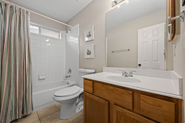 6716 Stockton Drive, Fort Worth, TX 76132