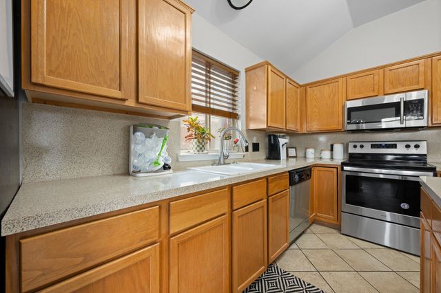 6716 Stockton Drive, Fort Worth, TX 76132