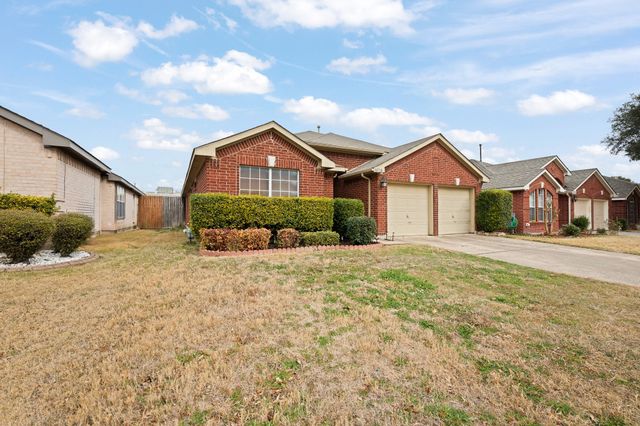 6716 Stockton Drive, Fort Worth, TX 76132