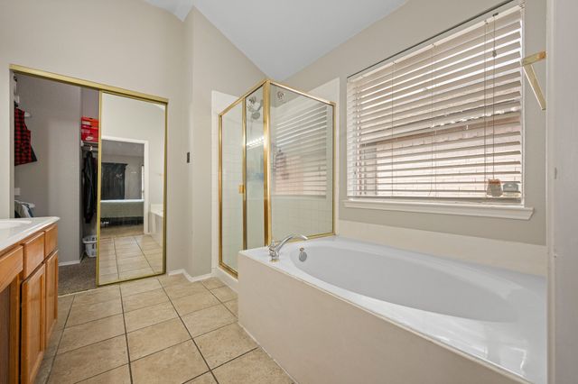 6716 Stockton Drive, Fort Worth, TX 76132