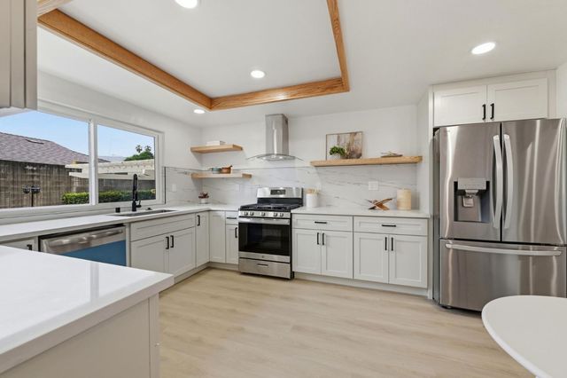 665 Hollyhock Drive, San Leandro, CA 94578