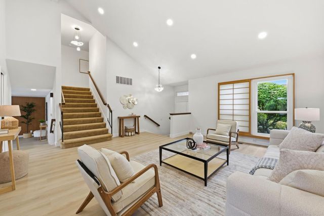 665 Hollyhock Drive, San Leandro, CA 94578