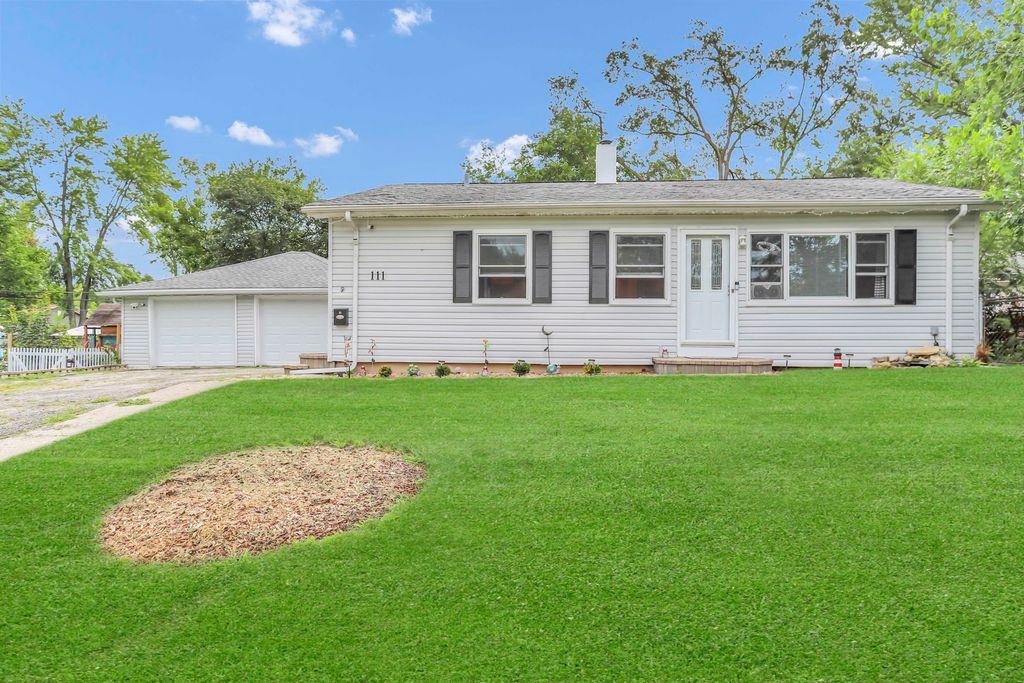 111 S Bartlett Road, Streamwood, IL 60107