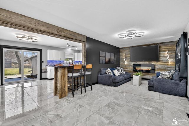 7060 Brookside Drive, Lambertville, MI 48144