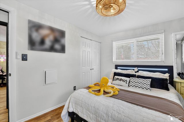 7060 Brookside Drive, Lambertville, MI 48144