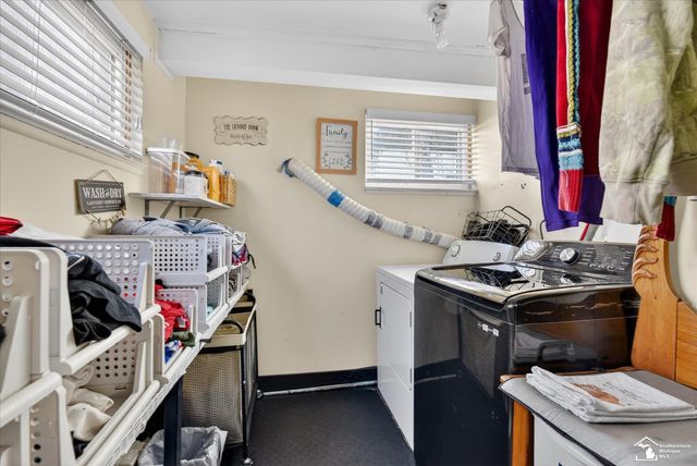 7060 Brookside Drive, Lambertville, MI 48144