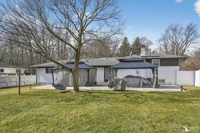 7060 Brookside Drive, Lambertville, MI 48144
