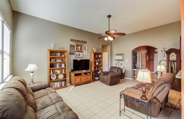 1706 Zeppelin Circle, Deer Park, TX 77536