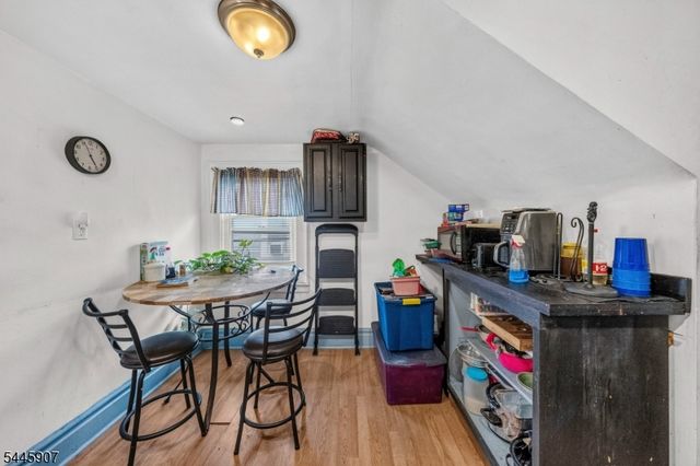 288 Pomona Ave 3, Newark City, NJ 07112