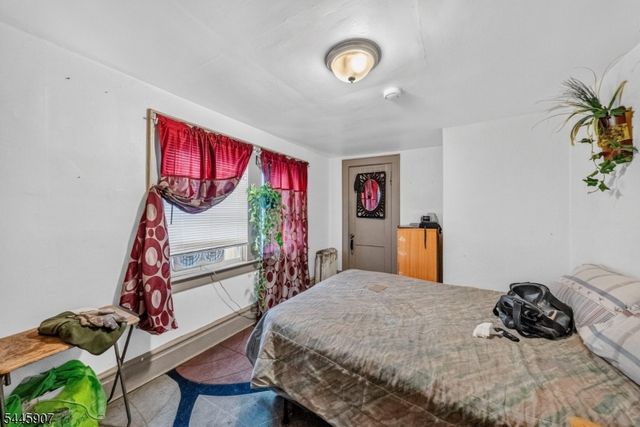 288 Pomona Ave 3, Newark City, NJ 07112