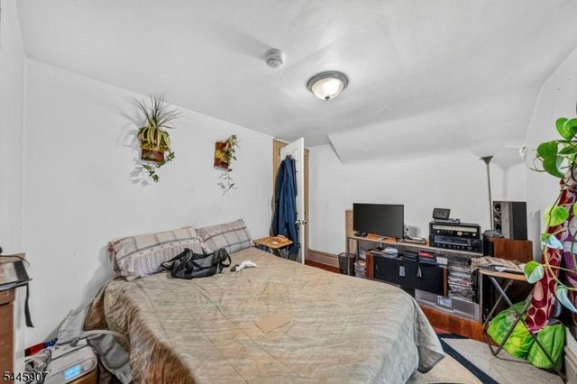 288 Pomona Ave 3, Newark City, NJ 07112