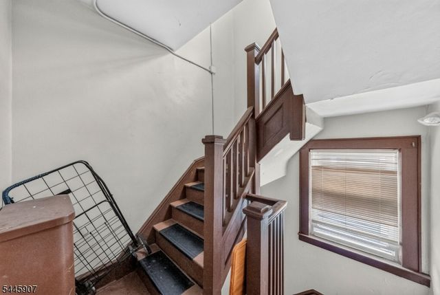 288 Pomona Ave 3, Newark City, NJ 07112