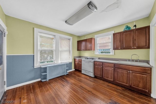 288 Pomona Ave 3, Newark City, NJ 07112