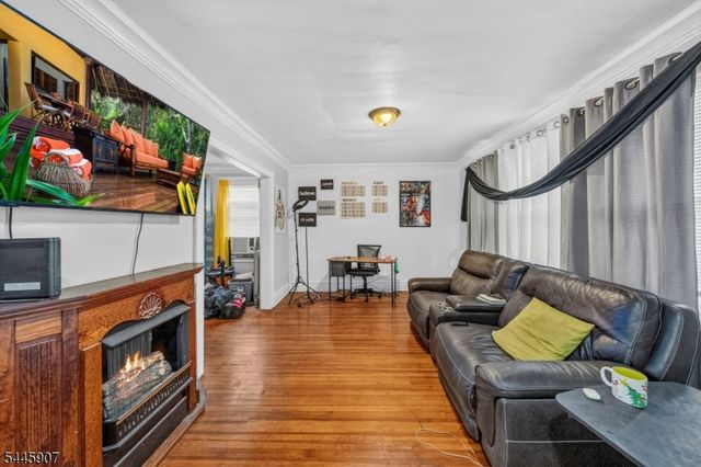 288 Pomona Ave 3, Newark City, NJ 07112