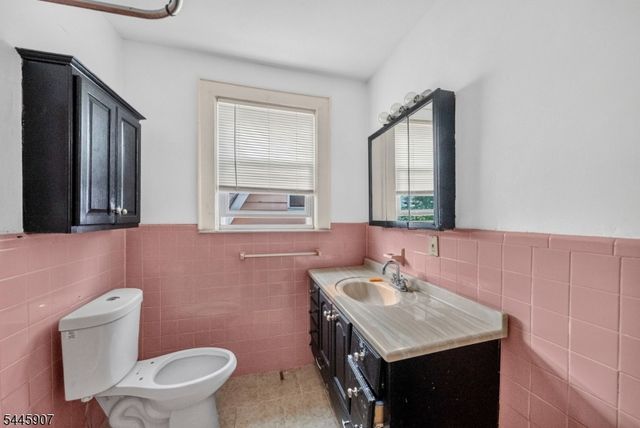 288 Pomona Ave 3, Newark City, NJ 07112