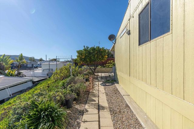 650 S Rancho Santa Fe Road 118, San Marcos, CA 92078