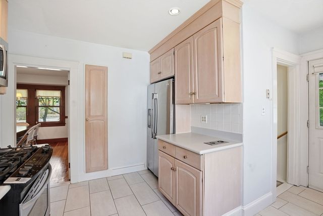 252 Washington St, Arlington, MA 02474