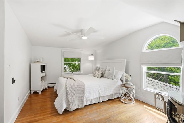 252 Washington St, Arlington, MA 02474