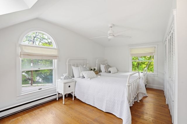 252 Washington St, Arlington, MA 02474