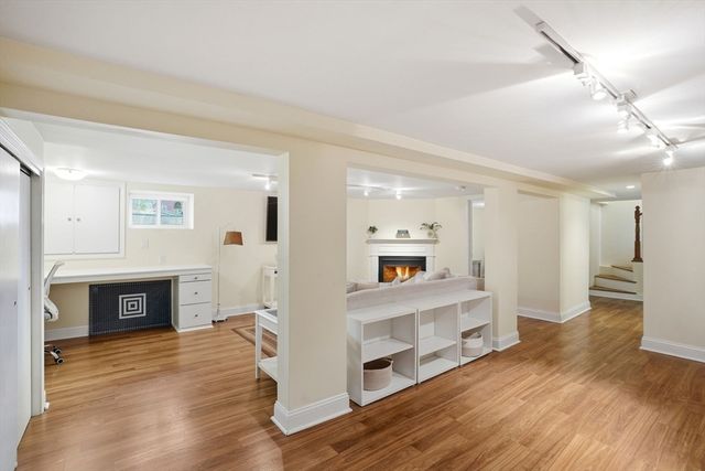252 Washington St, Arlington, MA 02474