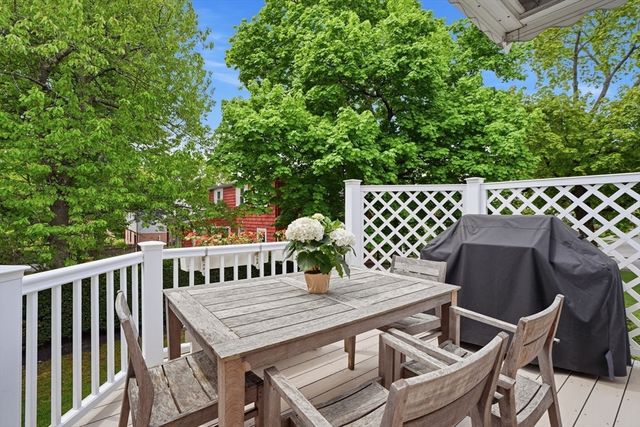 252 Washington St, Arlington, MA 02474