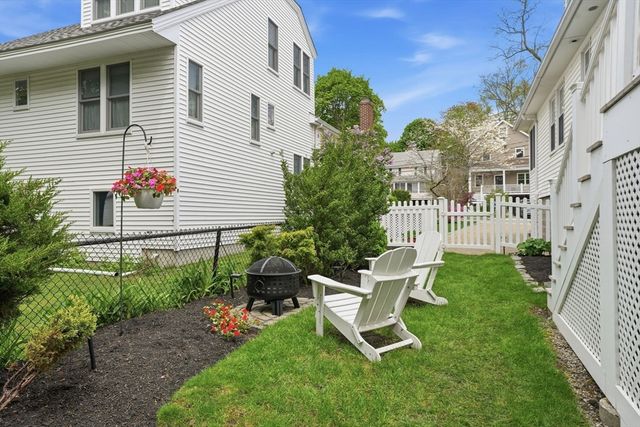 252 Washington St, Arlington, MA 02474