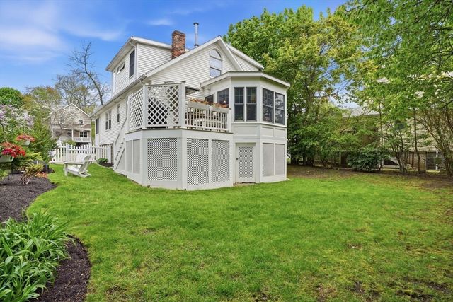 252 Washington St, Arlington, MA 02474
