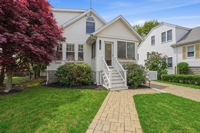 252 Washington St, Arlington, MA 02474