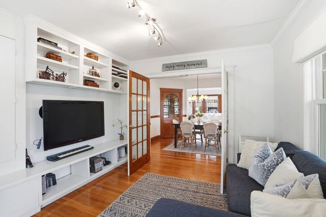 252 Washington St, Arlington, MA 02474