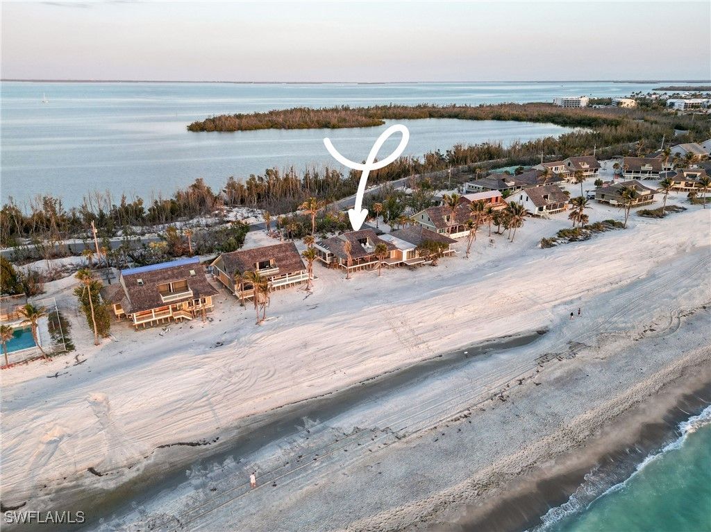19 Beach Homes, Captiva, FL 33924