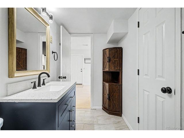 1845 Kendall St 316D, Denver, CO 80214