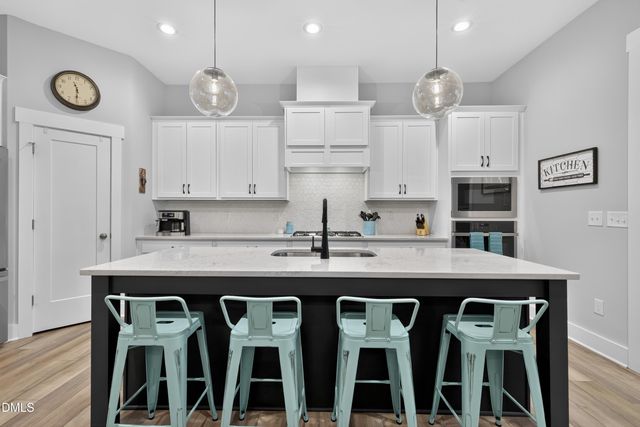 816 Whistable Avenue, Wake Forest, NC 27587
