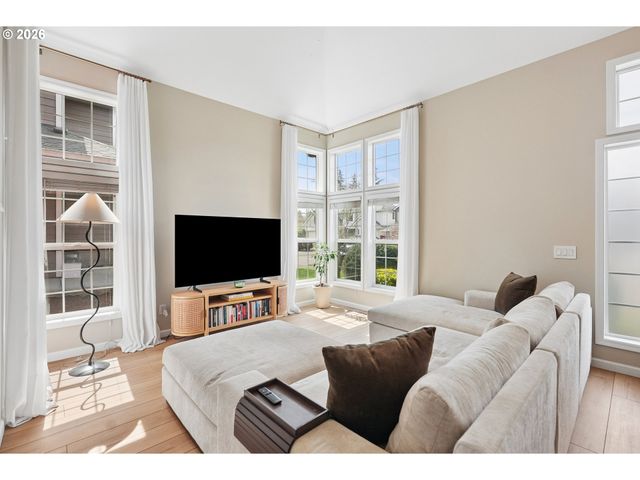 358 Se 69TH Ave, Hillsboro, OR 97123