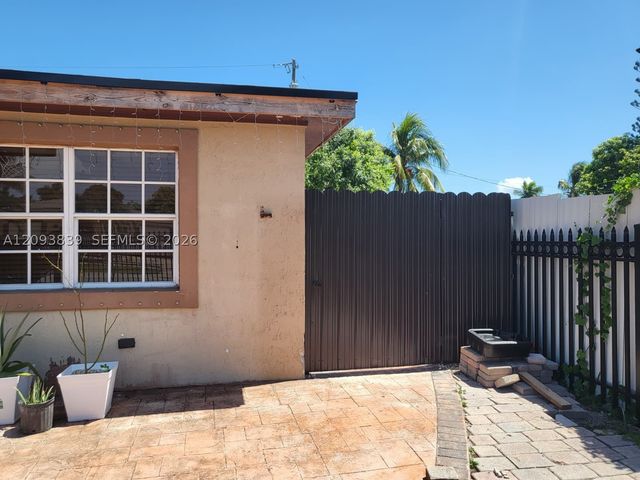 15320 SW 298th Ter 15320, Homestead, FL 33033