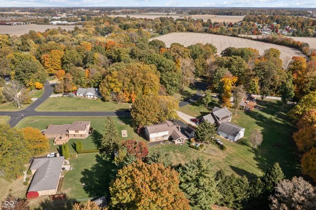 1224 S Vera Drive, New Palestine, IN 46163