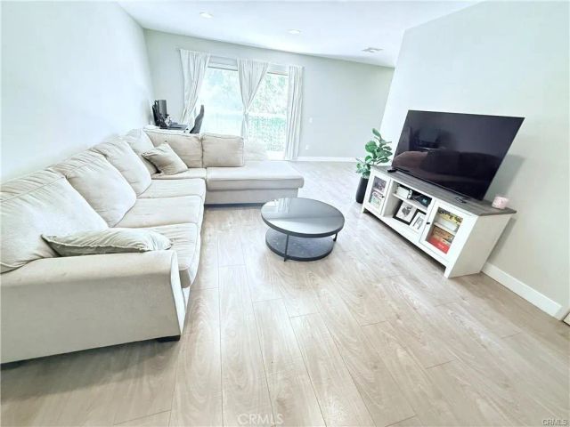 1525 Walnut Leaf 209, Walnut, CA 91789