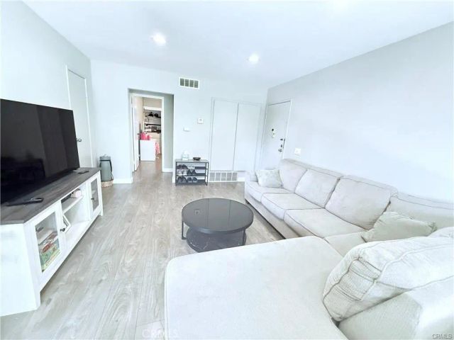 1525 Walnut Leaf 209, Walnut, CA 91789