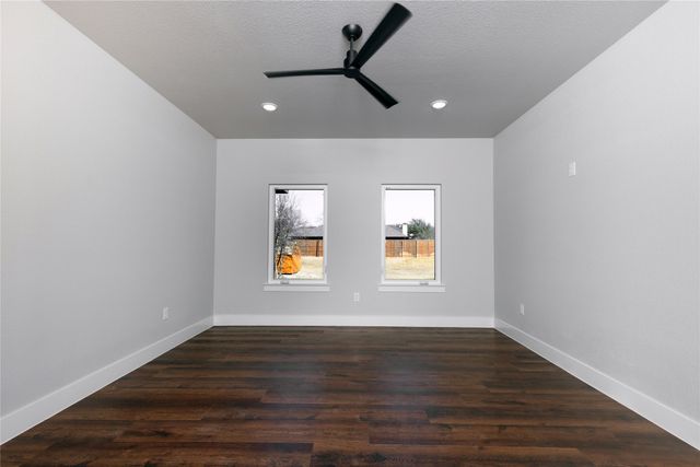 1007 Westwood Drive, Graham, TX 76450