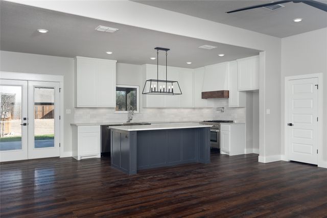 1007 Westwood Drive, Graham, TX 76450