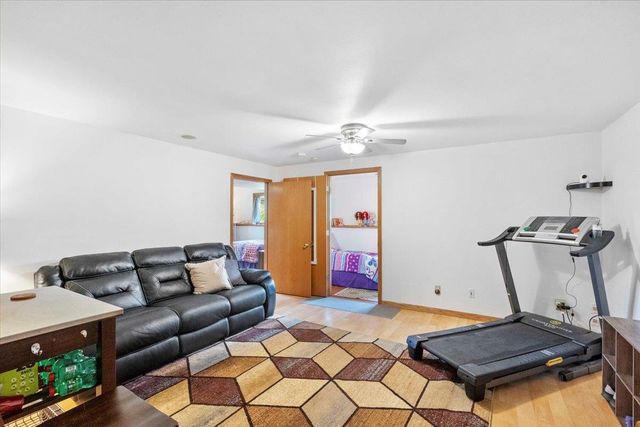 13001 W Glacier Drive, Evansville, WI 53536