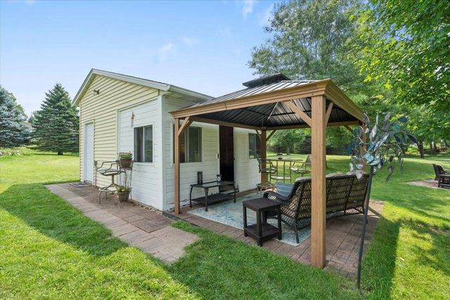 13001 W Glacier Drive, Evansville, WI 53536