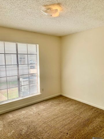 16084 Derby Ave, Baton Rouge, LA 70816