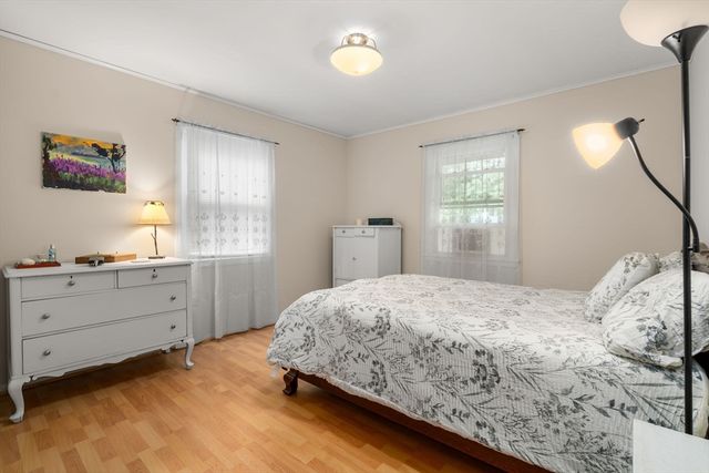 24 Vernon Road, Natick, MA 01760