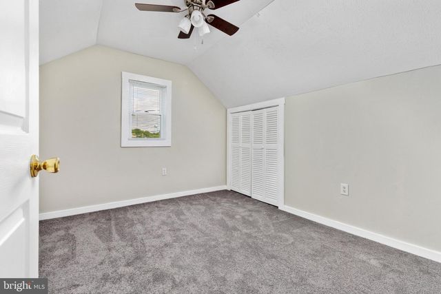 528 E QUEEN ST, Strasburg, VA 22657