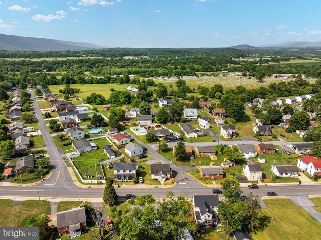 528 E QUEEN ST, Strasburg, VA 22657